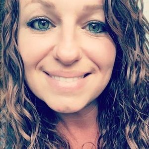 Meet your Posher, Joy